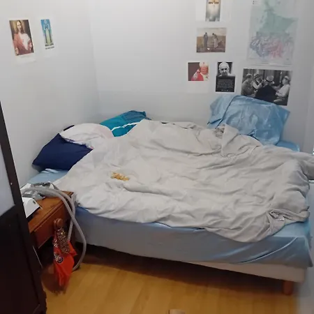 22m2 *